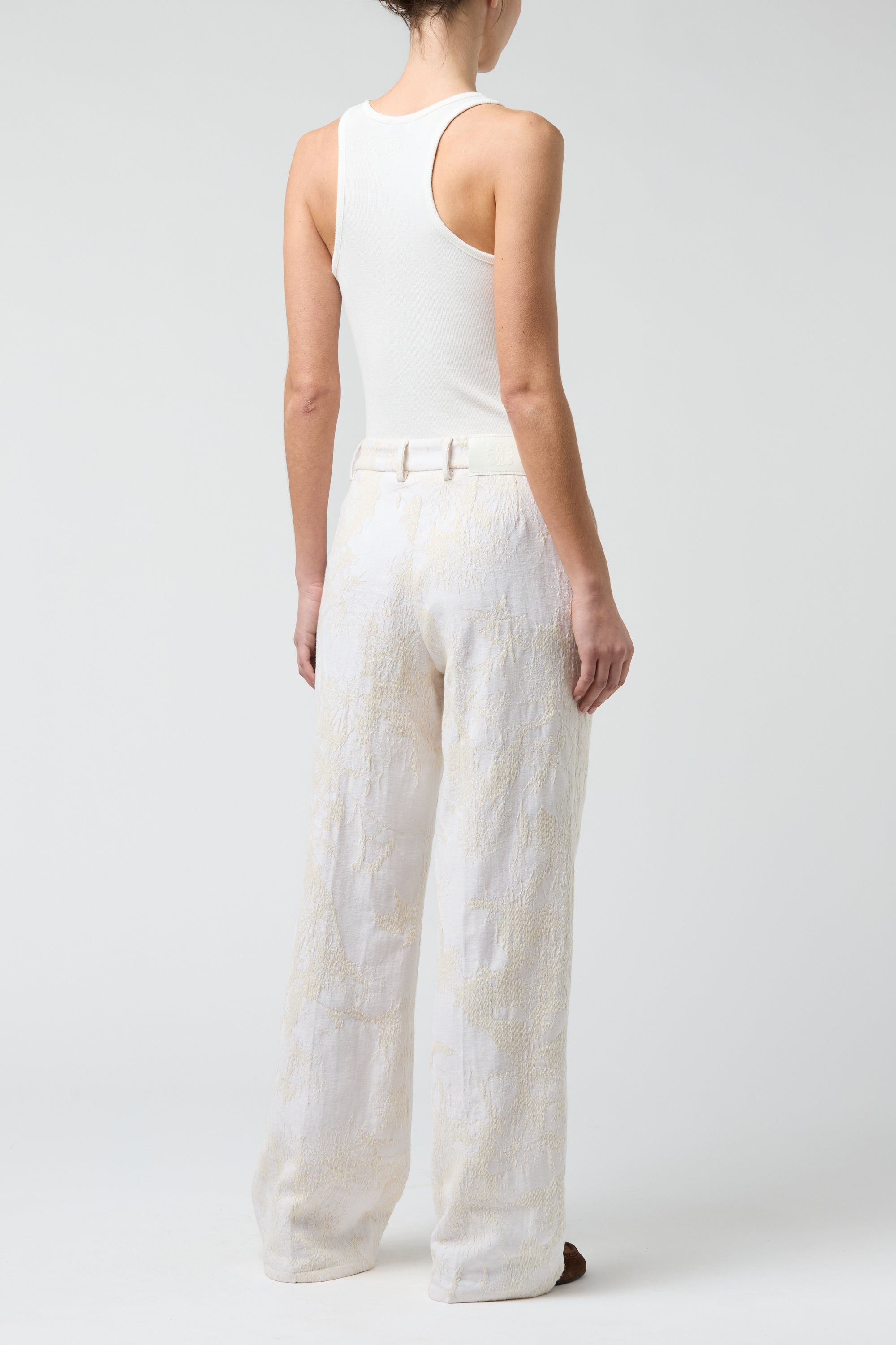 Momoni - MILTON PANT