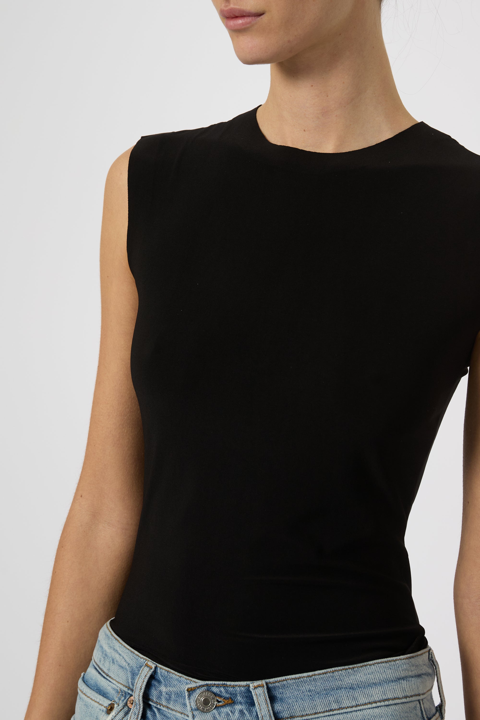 Norma Kamali - SLEEVELESS TOP